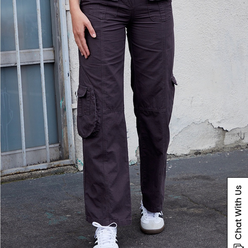 Brandy Melvile cargos